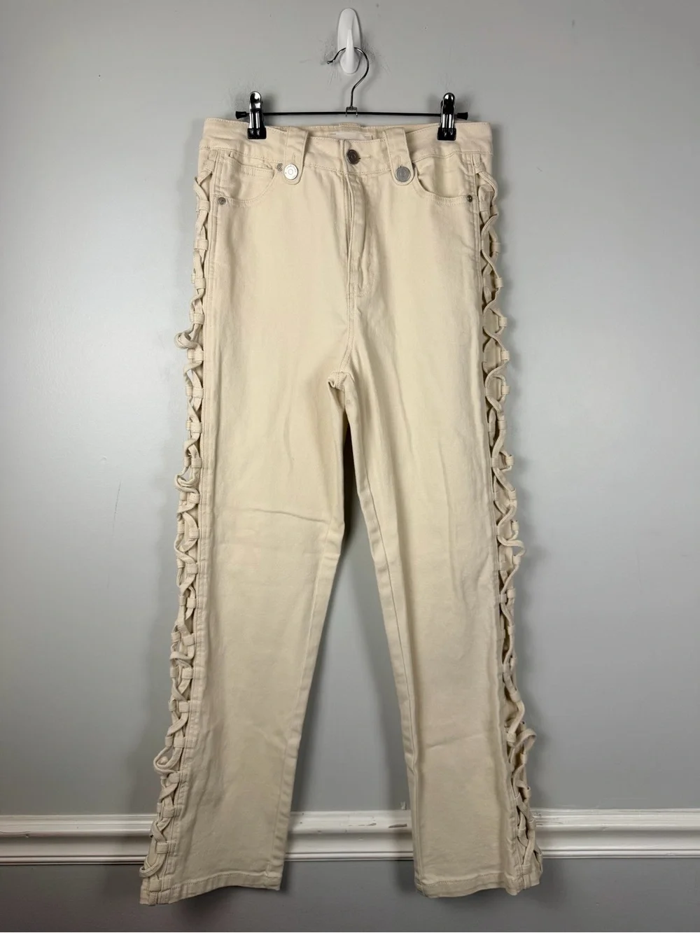 HABITUAL Cable Ankle Straight Leg Jean in Ecru Size 28